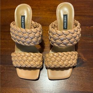 Nine West HASNOT3 Weave Strap Kitten Heels in Tan, Size 5M